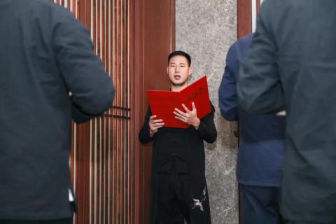 罗湖区人大常委副主任谭会茹一行莅临狗子28调研